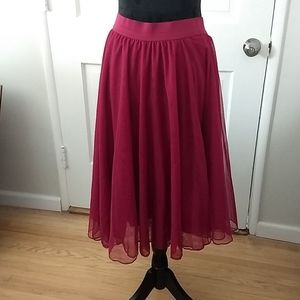 Burgundy Tulle Skirt Torrid Size 2